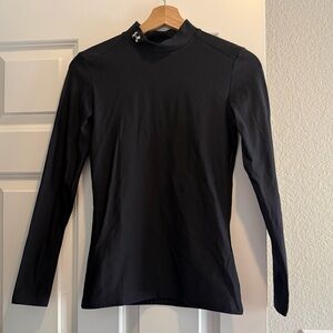 Under Armour Black Long Sleeve Women's Tee